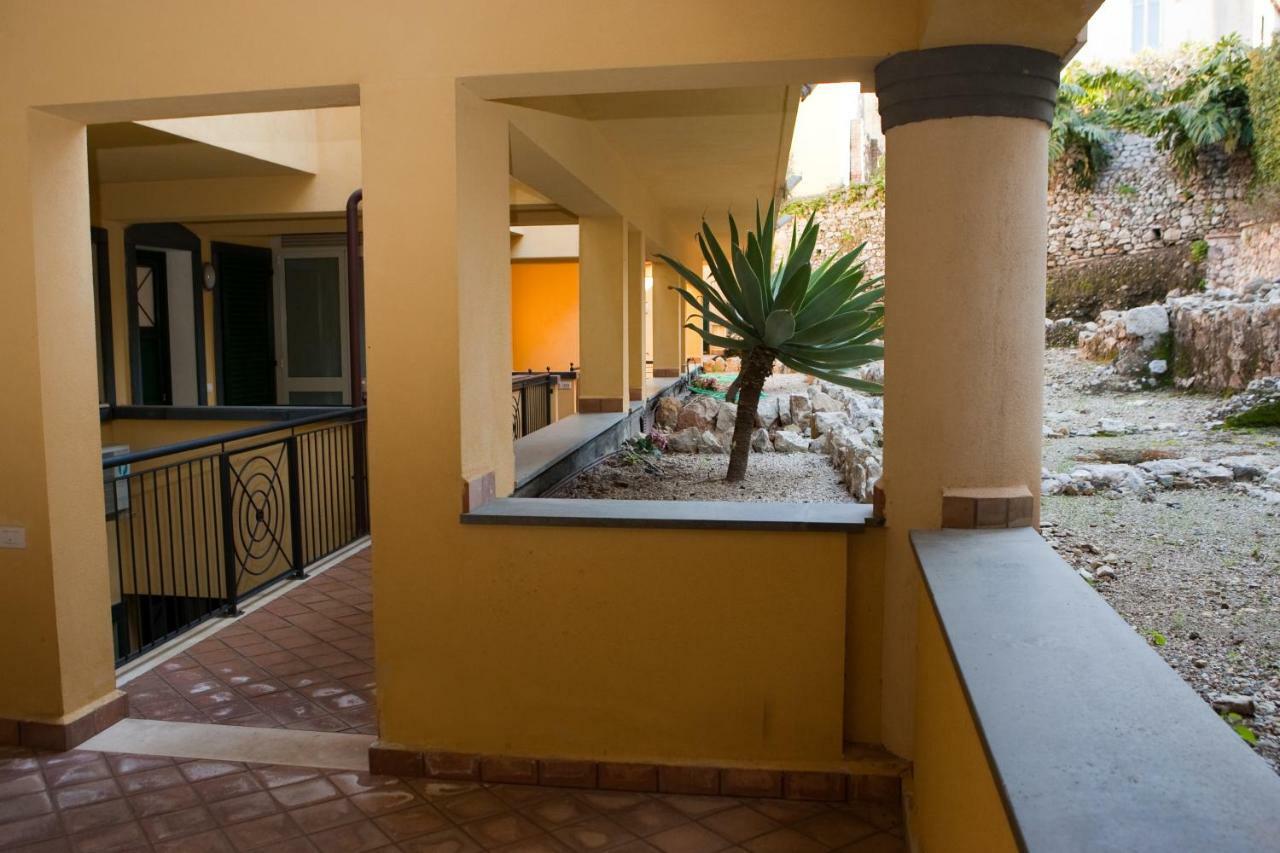 Taormina Seaview Apartment - Taormina Holidays Εξωτερικό φωτογραφία